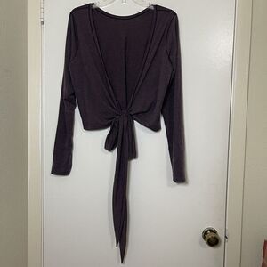 LULULEMON heathered purple cropped v neck long sleeve wrap yoga top size 6